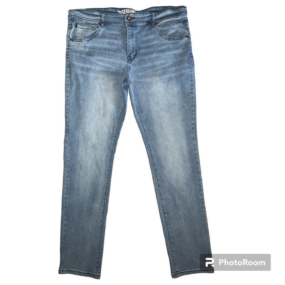 Genuine Men's Blue Jeans Size 34/32